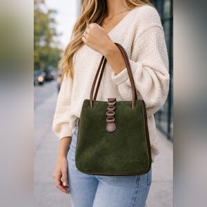 Carriage House Purse